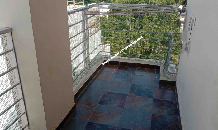 2 BHK Flat for Sale in Tatabad