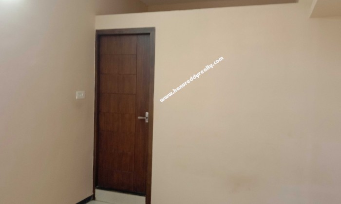 2 BHK Flat for Sale in Tatabad