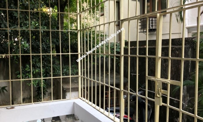 3 BHK Flat for Sale in Alwarpet