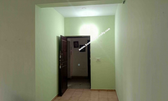 2 BHK Flat for Rent in Saibaba Colony