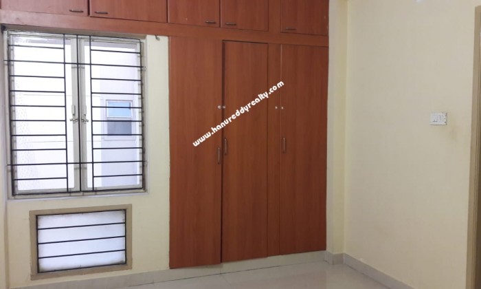 2 BHK Flat for Sale in Egmore