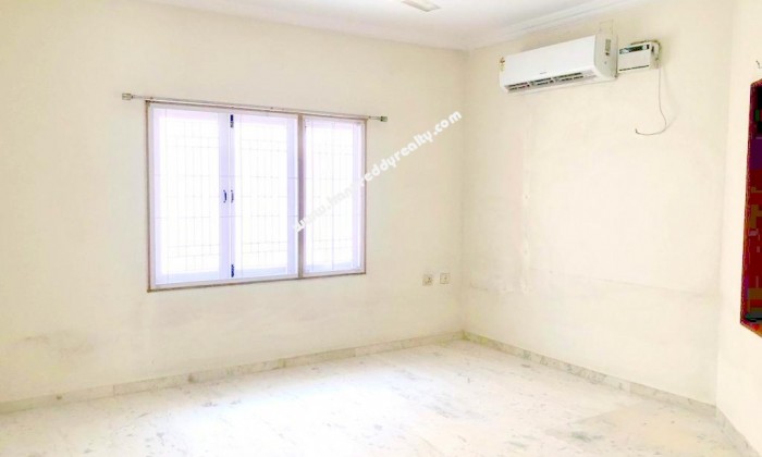 3 BHK Flat for Rent in Raja Annamalaipuram