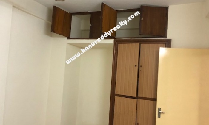2 BHK Flat for Sale in Raja Annamalaipuram