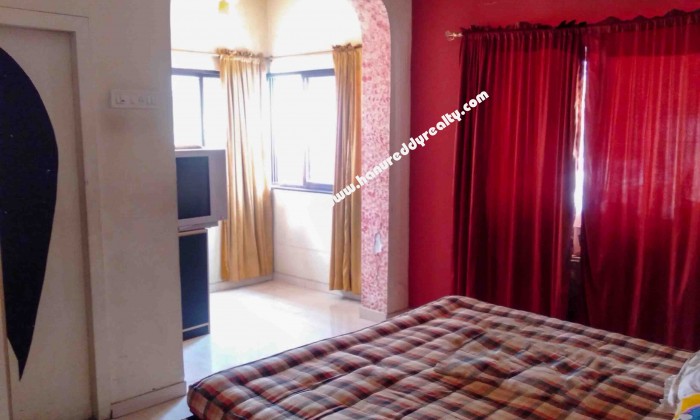 2 BHK Flat for Sale in R S Puram