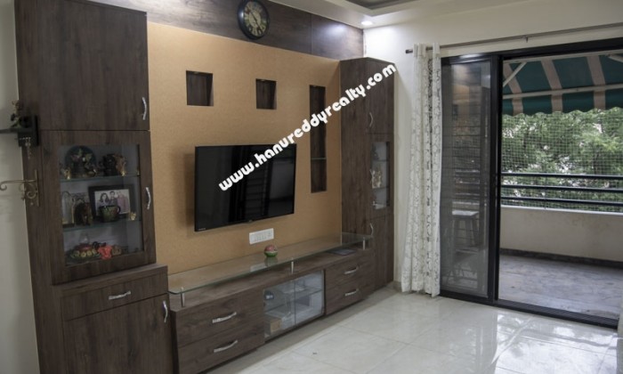 2 BHK Flat for Sale in Aundh