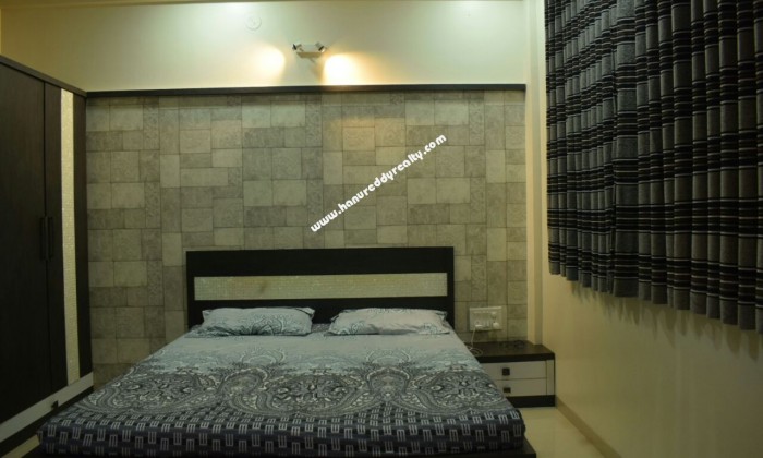 4 BHK Villa for Sale in B.T Kawade Road