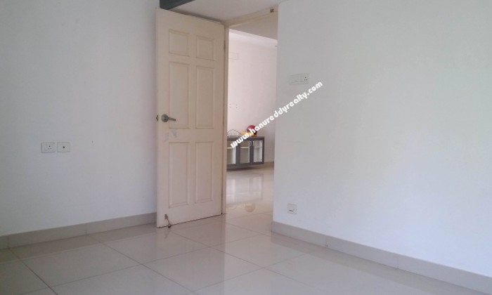 2 BHK Flat for Rent in Velachery