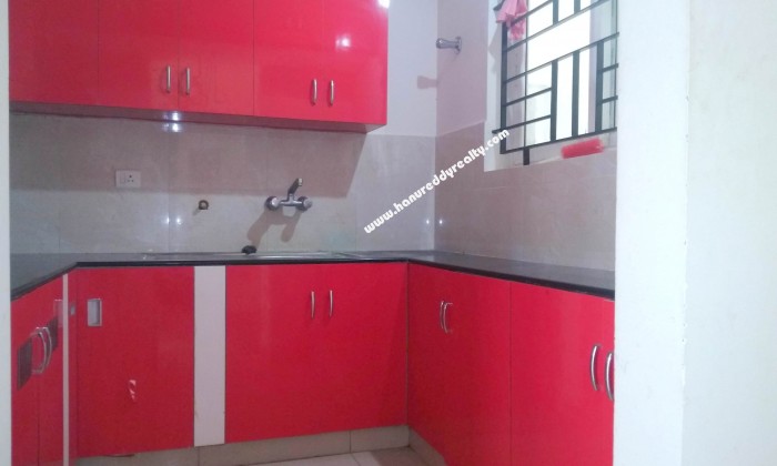 2 BHK Flat for Rent in Velachery