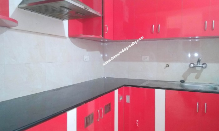 2 BHK Flat for Rent in Velachery