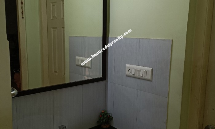 2 BHK Flat for Sale in Peelamedu