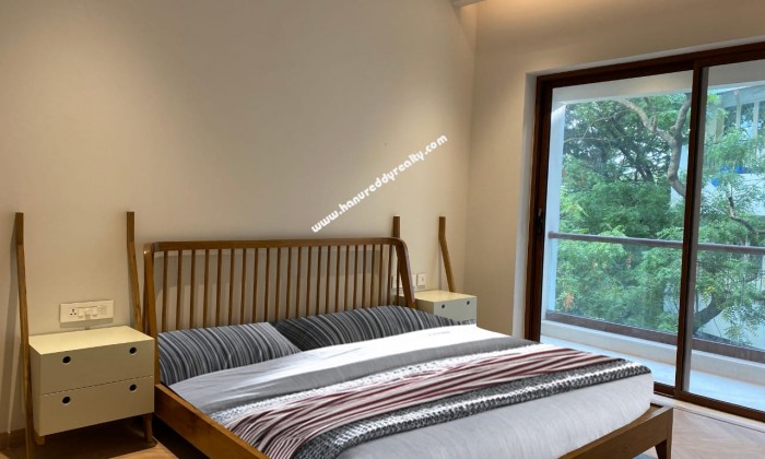 4 BHK Flat for Sale in Teynampet