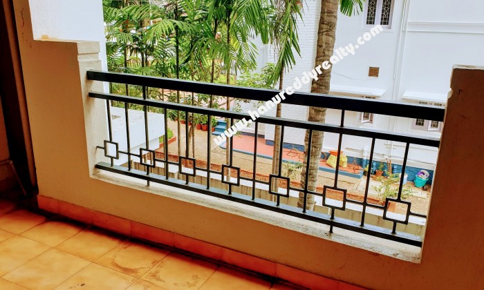 3 BHK Flat for Sale in Vani Vilas Mohalla