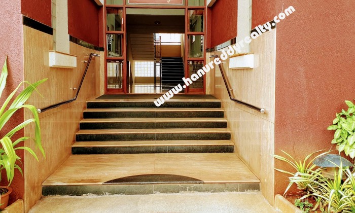 3 BHK Flat for Sale in Vani Vilas Mohalla