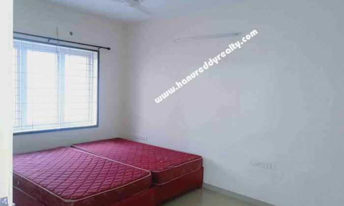 2 BHK Flat for Sale in Puliyakulam