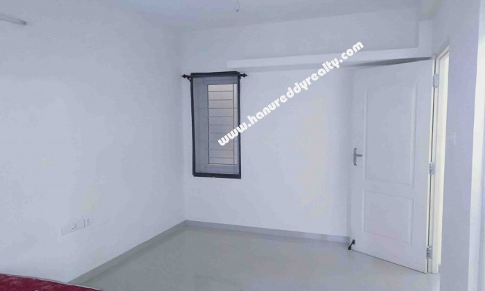 2 BHK Flat for Sale in Puliyakulam