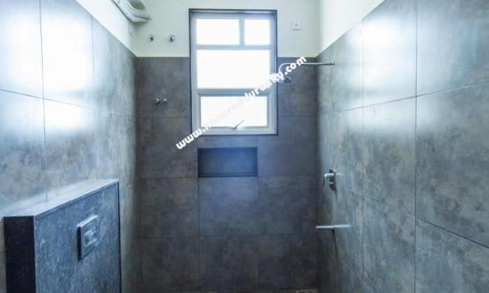  BHK Villa for Sale in Akkarai