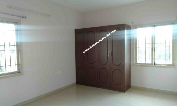 2 BHK Flat for Sale in Puliyakulam