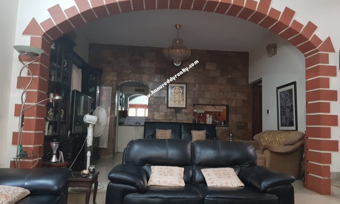 4 BHK Duplex House for Sale in Indiranagar