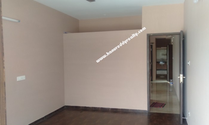 2 BHK Flat for Sale in Tatabad