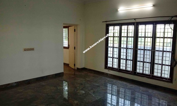 4 BHK Independent House for Sale in Kalapatti