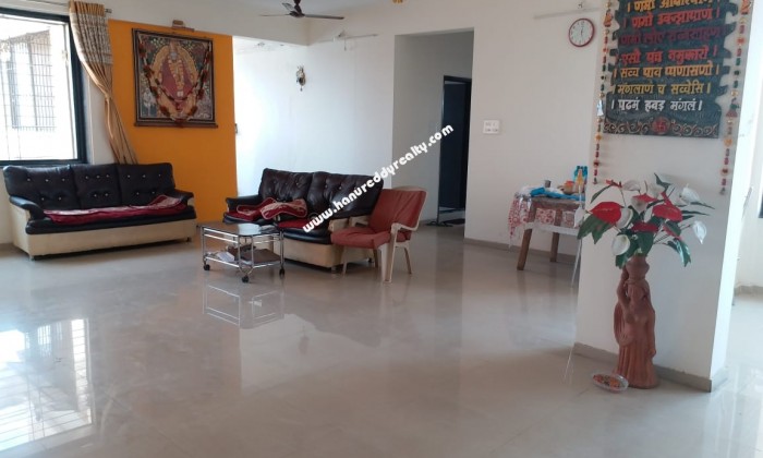 4 BHK Flat for Sale in Market Yard