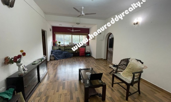3 BHK Flat for Rent in Nungambakkam