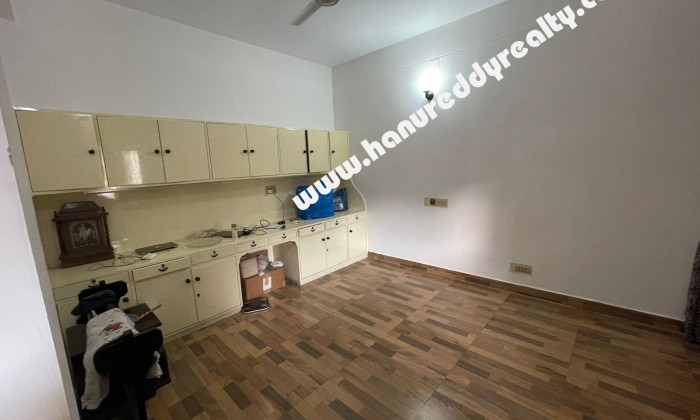 3 BHK Flat for Rent in Nungambakkam