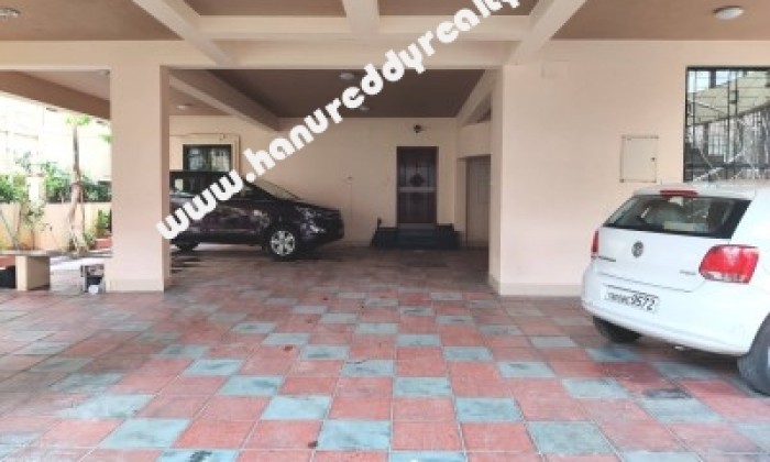 4 BHK Flat for Rent in Adyar