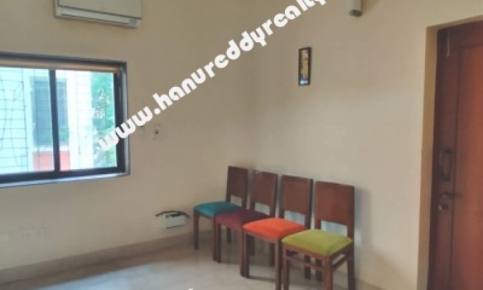 4 BHK Flat for Rent in Adyar