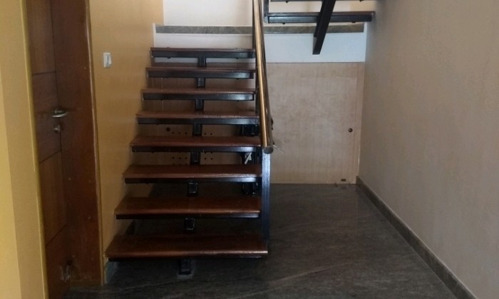 4 BHK independent house for Rent in Uthandi