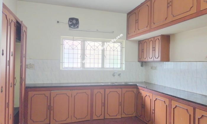 2 BHK Flat for Sale in Adyar