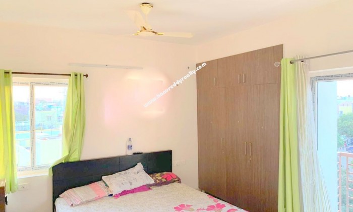 3 BHK Flat for Sale in Kotturpuram