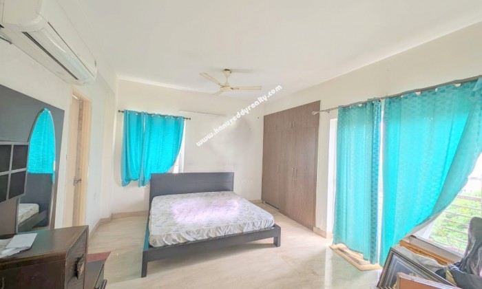 3 BHK Flat for Sale in Kotturpuram