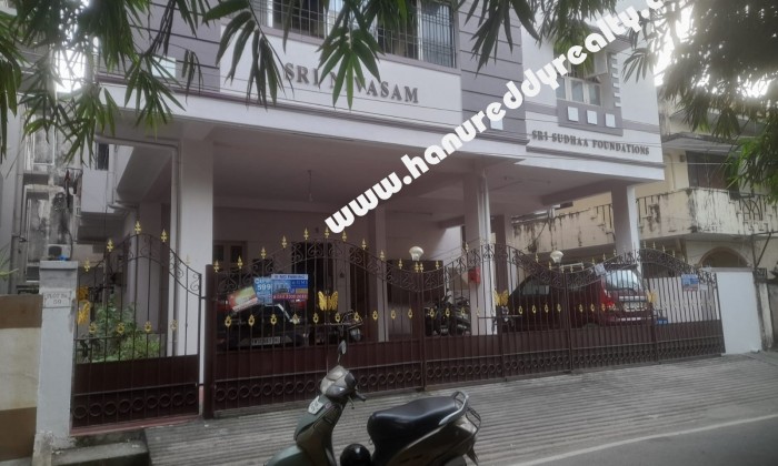 2 BHK Flat for Rent in Virugambakkam