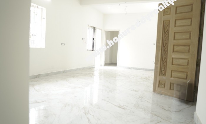 3 BHK Flat for Sale in Valasaravakkam