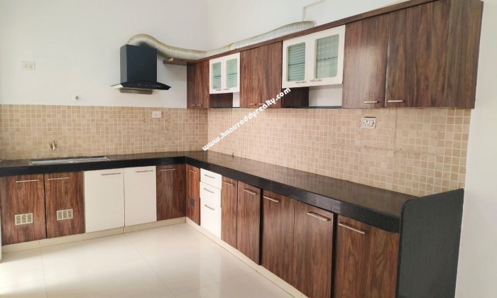 4 BHK Villa for Sale in Padur