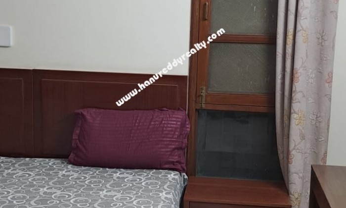 3 BHK Flat for Rent in Boat Club Road