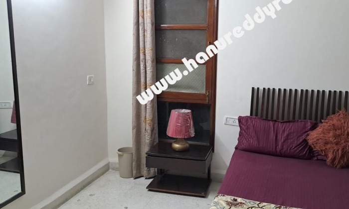 3 BHK Flat for Rent in Boat Club Road