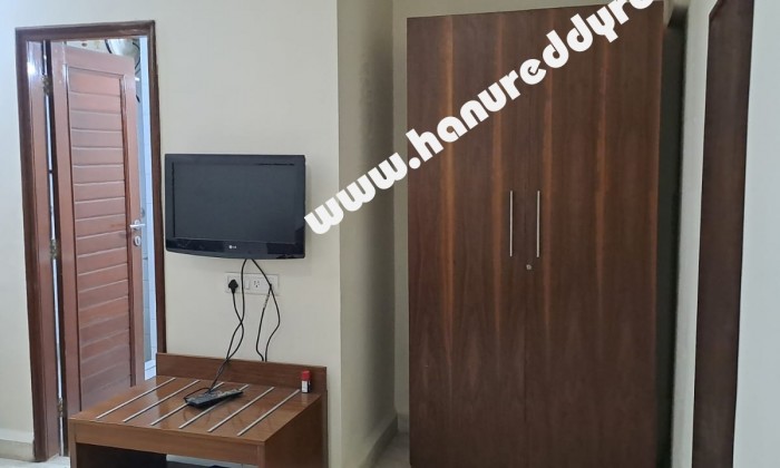 3 BHK Flat for Rent in Boat Club Road