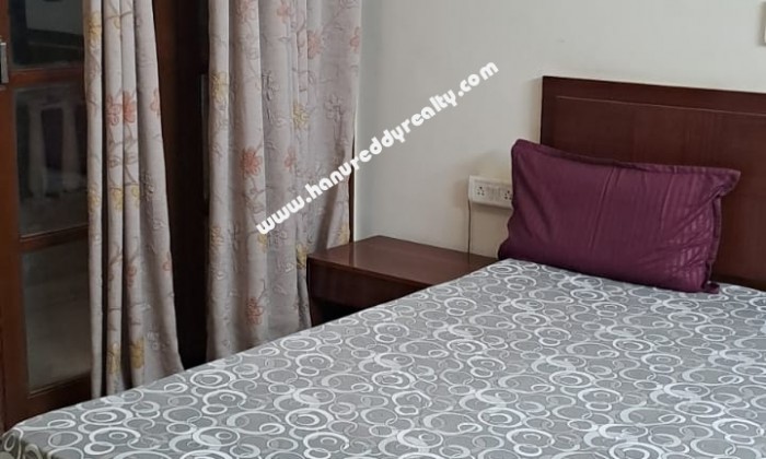 3 BHK Flat for Rent in Boat Club Road