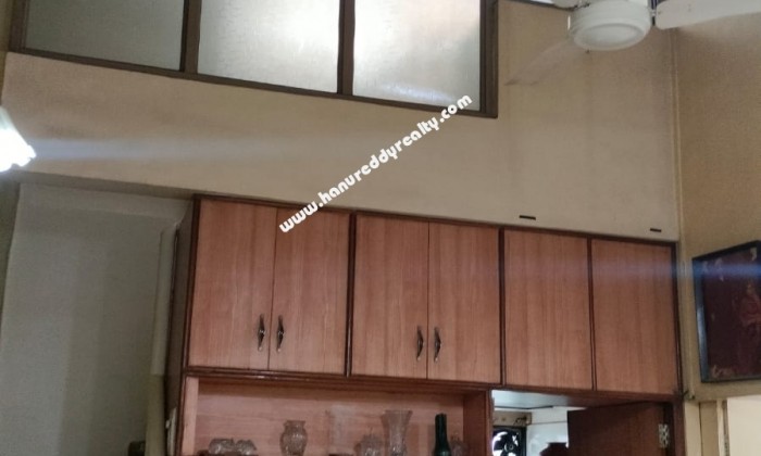 2 BHK Flat for Sale in Wanowarie