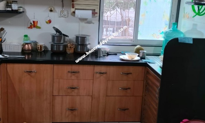 2 BHK Flat for Sale in Wanowarie