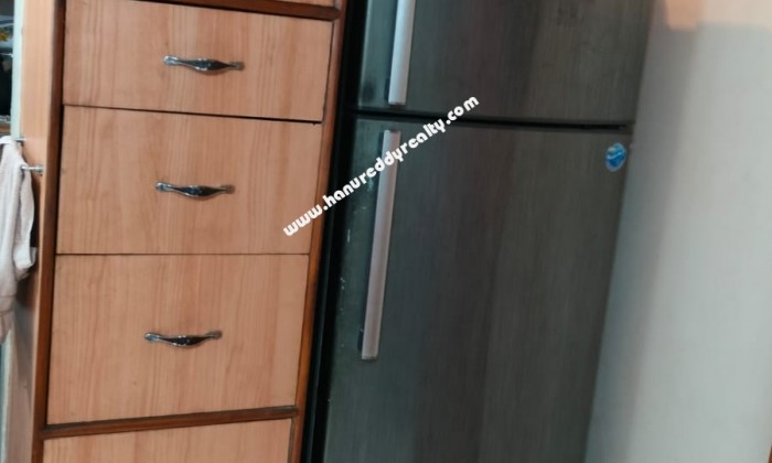 2 BHK Flat for Sale in Wanowarie