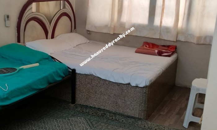 2 BHK Flat for Sale in Wanowarie