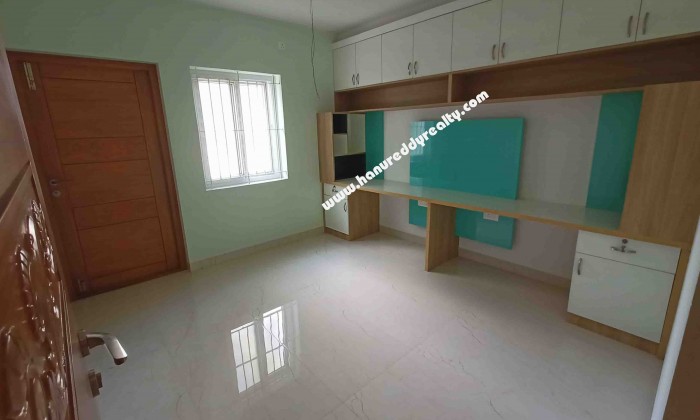 4 BHK Flat for Sale in Bharathi Park