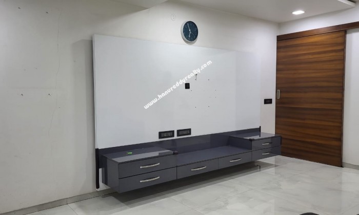 2 BHK Flat for Sale in CBM Compound