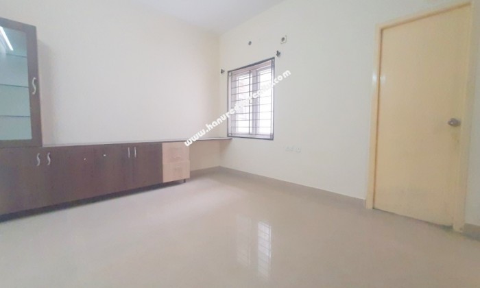 2 BHK Flat for Sale in Madambakkam