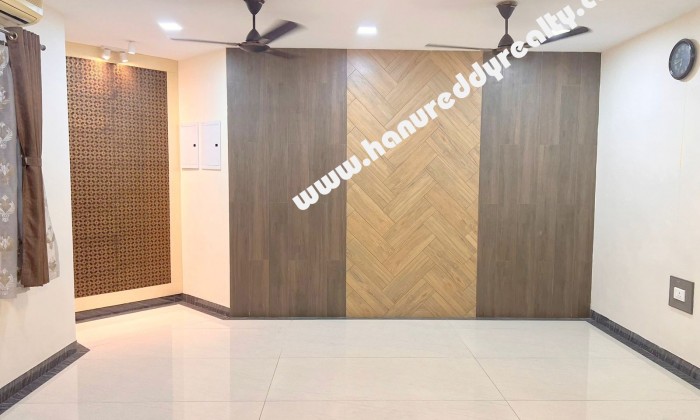 4 BHK Flat for Sale in Velachery