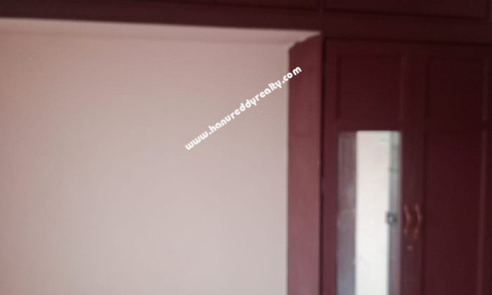 2 BHK Flat for Sale in Bharathi Colony