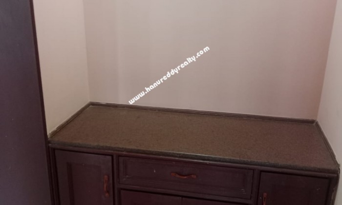 2 BHK Flat for Sale in Bharathi Colony